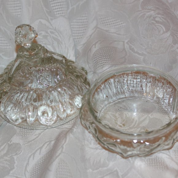 Vintage Glass Powder Jar Figural Woman Clear Glass - Picture 3 of 3